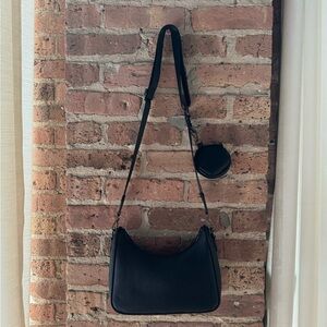 Amazon Classic Black Shoulder Bag with Coin Pouch